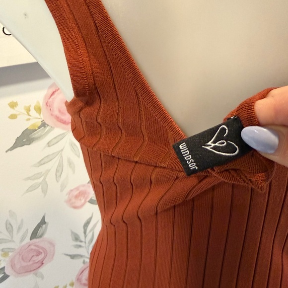 Windsor Rust Ribbed Midi Dress - Picture 3 of 4